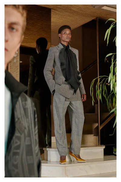 Look 1